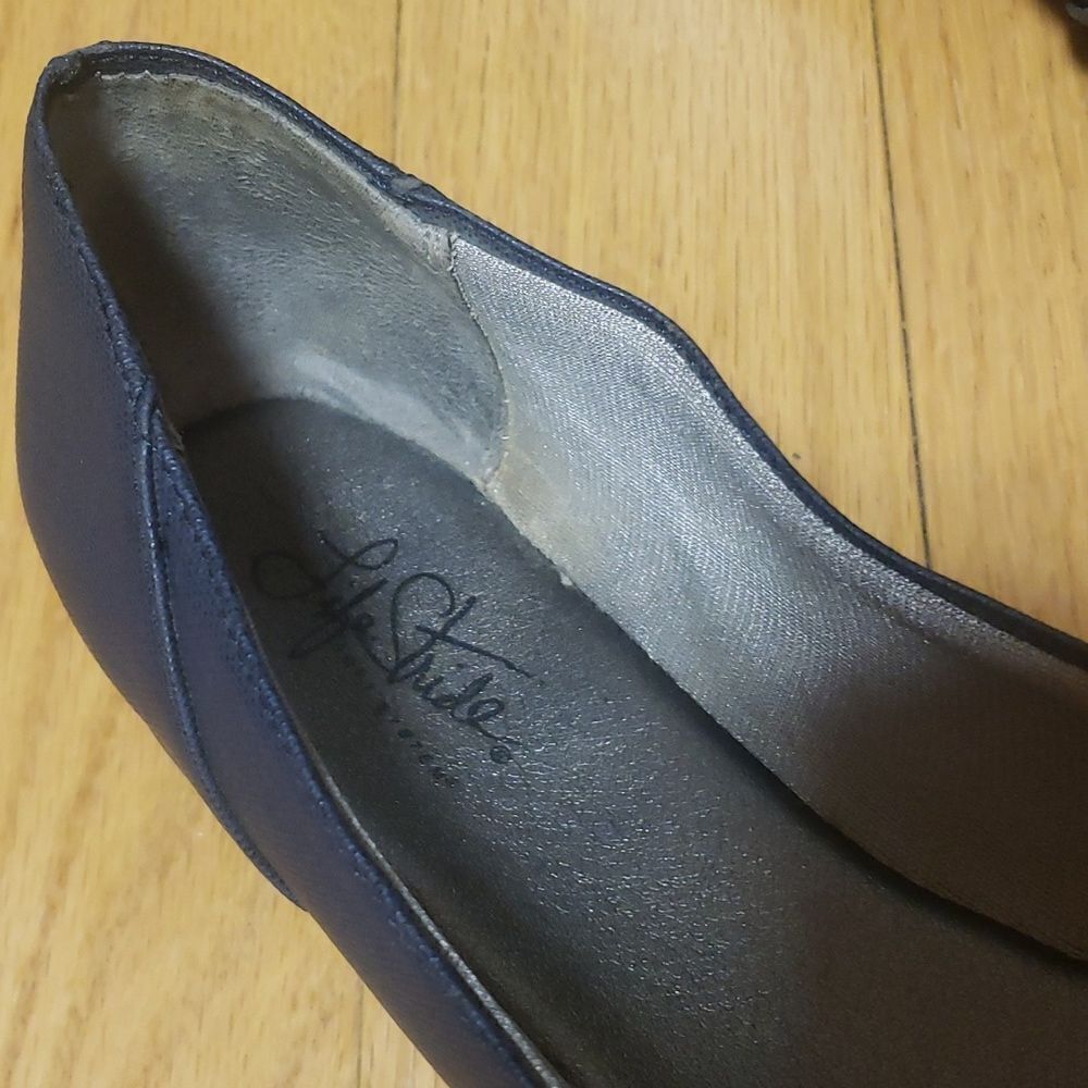 Life Stride Soft System Navy Blue Flats - Picture 9 of 9